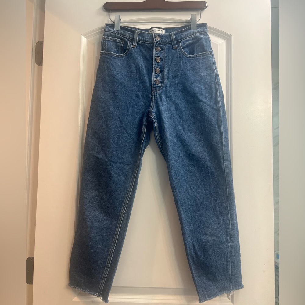 Abercrombie & fitch- the mom high rise size 27/4s